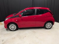 USED 2018 68 TOYOTA AYGO 1.0 VVT-i x-play Hatchback 5dr Petrol Manual Euro 6 (71 ps) Rear Camera Sat Nav