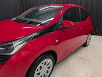 USED 2018 68 TOYOTA AYGO 1.0 VVT-i x-play Hatchback 5dr Petrol Manual Euro 6 (71 ps) Rear Camera Sat Nav
