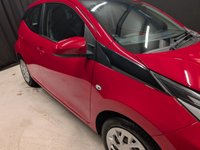 USED 2018 68 TOYOTA AYGO 1.0 VVT-i x-play Hatchback 5dr Petrol Manual Euro 6 (71 ps) Rear Camera Sat Nav