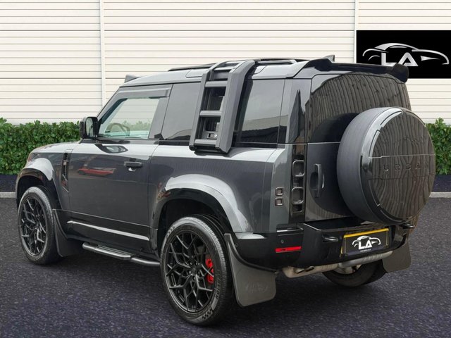 View our LAND ROVER DEFENDER 90
