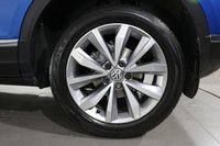 USED 2018 18 VOLKSWAGEN T-ROC 1.0 TSI Design SUV 5dr Petrol Manual Euro 6 (s/s) (115 ps) 2 OWNERS  I  8 DOCUMENTED SERVICES