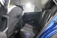 USED 2018 18 VOLKSWAGEN T-ROC 1.0 TSI Design SUV 5dr Petrol Manual Euro 6 (s/s) (115 ps) 2 OWNERS  I  8 DOCUMENTED SERVICES
