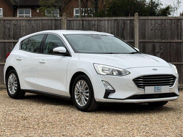 FORD FOCUS 1.0 FOCUS TITANIUM 5DR ANDROID AUTO HEATED SEATS 2018 49,639 MILES 1...