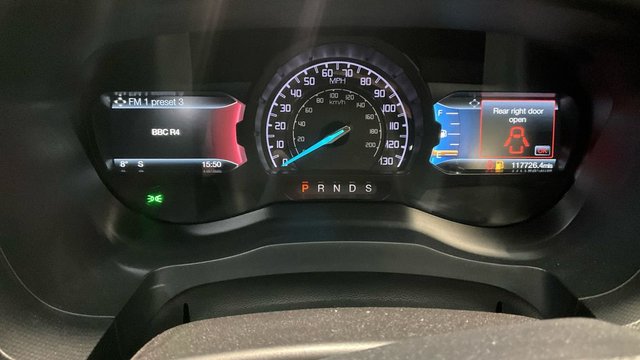 2019 FORD RANGER 3.2 TDCi Wildtrak Pickup Double Cab 4dr Diesel Auto 4WD Euro 5 (200 ps) - Photo 9