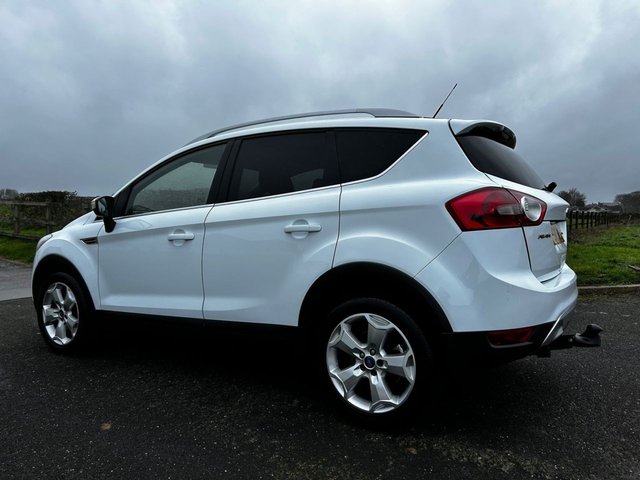2011 FORD KUGA 2.0 TDCi Zetec SUV 5dr Diesel Manual 2WD Euro 5 (140 ps) - Photo 10