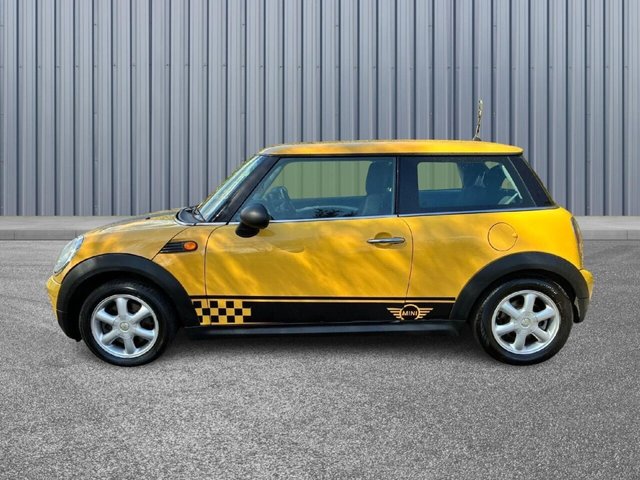 2009 MINI HATCH - Photo 8