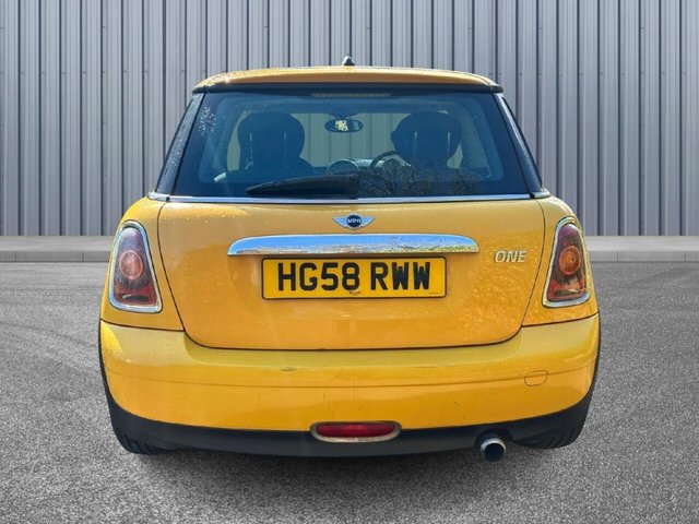 2009 MINI HATCH - Photo 5
