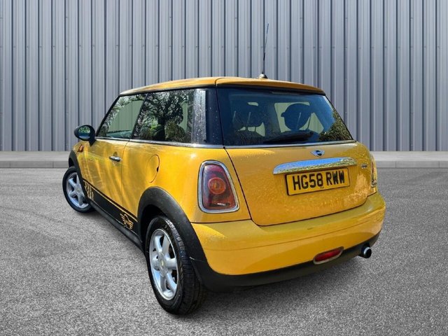 2009 MINI HATCH - Photo 4