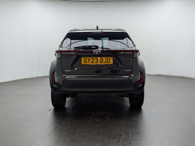 USED 2023 23 TOYOTA YARIS CROSS 1.5 Yaris Cross Design HEV Auto 5dr CLICK & COLLECT/ HOME DELIVERY