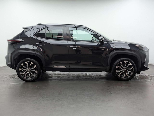 USED 2023 23 TOYOTA YARIS CROSS 1.5 Yaris Cross Design HEV Auto 5dr CLICK & COLLECT/ HOME DELIVERY