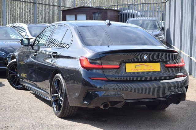 View our BMW 3 SERIES