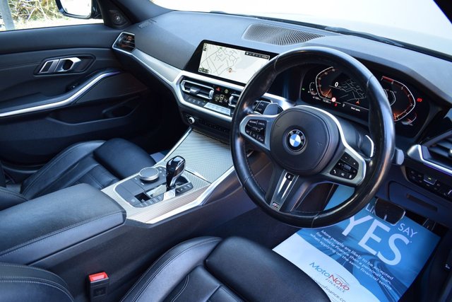 View our BMW 3 SERIES