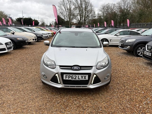 2012 FORD FOCUS 1.6 TDCi Titanium Euro 5 (s/s) 5dr - Photo 5