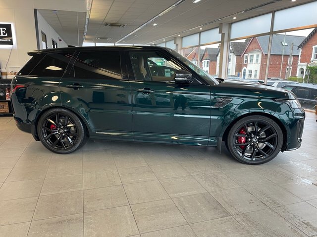 View our LAND ROVER RANGE ROVER SPORT