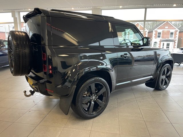 View our LAND ROVER DEFENDER