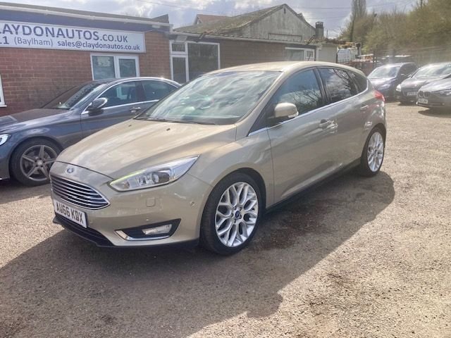 View our FORD FOCUS