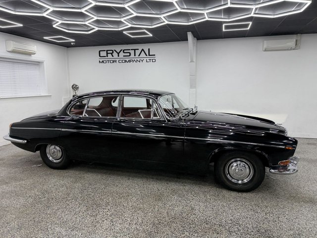 View our JAGUAR MK X