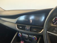 USED 2017 67 ALFA ROMEO GIULIA 2.0T Veloce Saloon 4dr Petrol Auto Euro 6 (s/s) (280 ps) 