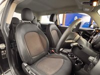 USED 2017 67 MINI HATCH 1.5 Cooper Hatchback 3dr Petrol Manual Euro 6 (s/s) (136 ps) 1 Previous Owner - Bluetooth - Air Conditioning - DAB Radio