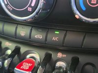 USED 2017 67 MINI HATCH 1.5 Cooper Hatchback 3dr Petrol Manual Euro 6 (s/s) (136 ps) 1 Previous Owner - Bluetooth - Air Conditioning - DAB Radio