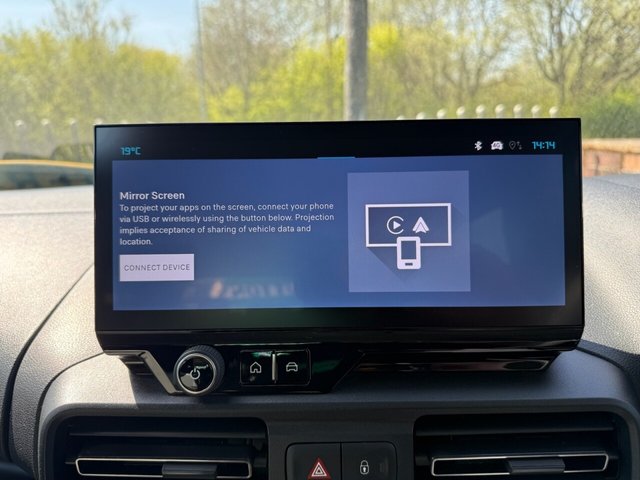 View our CITROEN E-BERLINGO