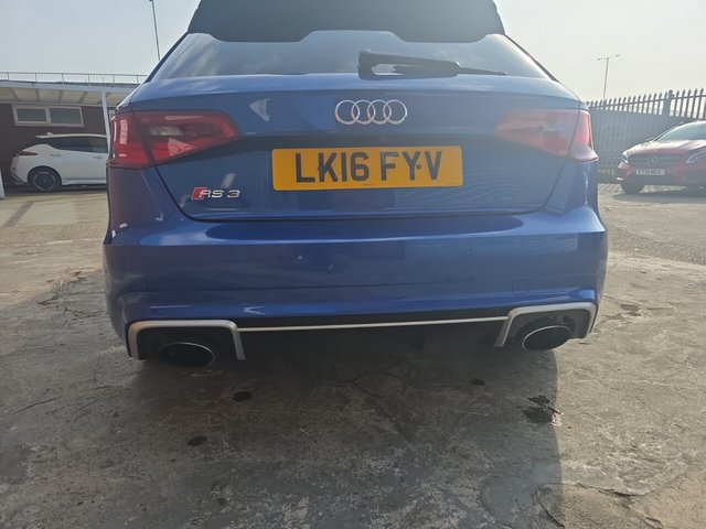 2016 AUDI RS3 - Photo 12