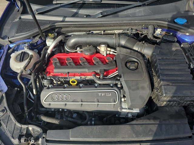 2016 AUDI RS3 - Photo 8