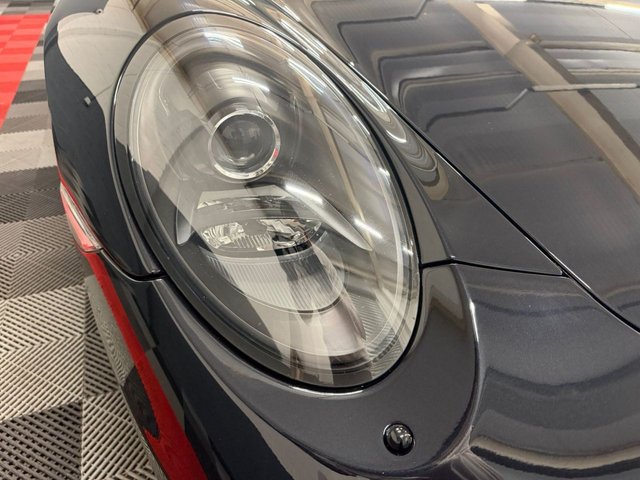 2015 PORSCHE 911 - Photo 12