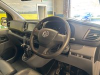 USED 2021 21 VAUXHALL VIVARO 2.0 Turbo D 3100 Sportive Panel Van 5 Door Diesel Manual Grey L2 H1 Euro 6 1 Owner from New DAB RADIO+PRIV GLASS+PARK SENSORS