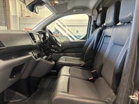 USED 2021 21 VAUXHALL VIVARO 2.0 Turbo D 3100 Sportive Panel Van 5 Door Diesel Manual Grey L2 H1 Euro 6 1 Owner from New DAB RADIO+PRIV GLASS+PARK SENSORS