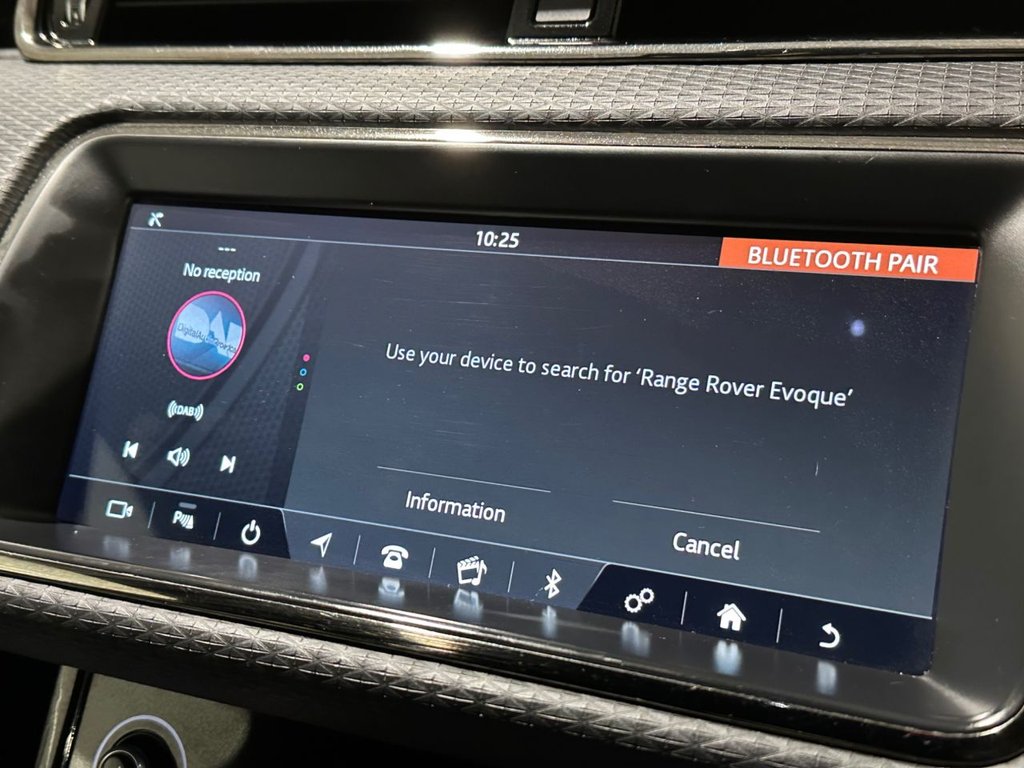 USED 2020 70 LAND ROVER RANGE ROVER EVOQUE 2.0 D150 R-Dynamic S SUV 5dr Diesel Manual FWD Euro 6 (s/s) (150 ps) 