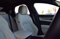 USED 2024 73 JAGUAR XF 2.0 D200 MHEV R-Dynamic SE Black Saloon 4dr Diesel Auto Euro 6 (s/s) (204 ps) BLACK PACK / 20" ALLOYS / FSH