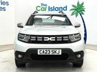 USED 2023 23 DACIA DUSTER 1.3 TCe Expression SUV 5dr Petrol Manual Euro 6 (s/s) (130 ps) Glacier White New Model Duster with Only 1 Owner, Full Dealer History, Cruise, Reverse Camera, Apple Carplay, Only 8000 Miles
