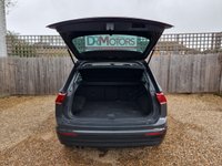 USED 2017 17 VOLKSWAGEN TIGUAN 2.0 TDI BlueMotion Tech SE Navigation SUV 5dr Diesel Manual Euro 6 (s/s) (150 ps) ** WE OFFER FINANCE ON THIS CAR **