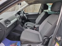 USED 2017 17 VOLKSWAGEN TIGUAN 2.0 TDI BlueMotion Tech SE Navigation SUV 5dr Diesel Manual Euro 6 (s/s) (150 ps) ** WE OFFER FINANCE ON THIS CAR **