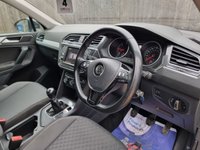USED 2017 17 VOLKSWAGEN TIGUAN 2.0 TDI BlueMotion Tech SE Navigation SUV 5dr Diesel Manual Euro 6 (s/s) (150 ps) ** WE OFFER FINANCE ON THIS CAR **