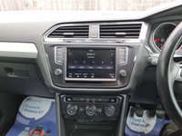 USED 2017 17 VOLKSWAGEN TIGUAN 2.0 TDI BlueMotion Tech SE Navigation SUV 5dr Diesel Manual Euro 6 (s/s) (150 ps) ** WE OFFER FINANCE ON THIS CAR **