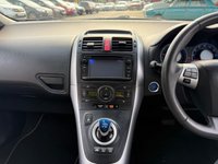 USED 2012 62 TOYOTA AURIS 1.8 VVT-h T4 Hatchback 5dr Petrol Hybrid CVT Euro 5 (s/s) (136 ps) REVERSE CAMERA, BLUETOOTH SYSTEM