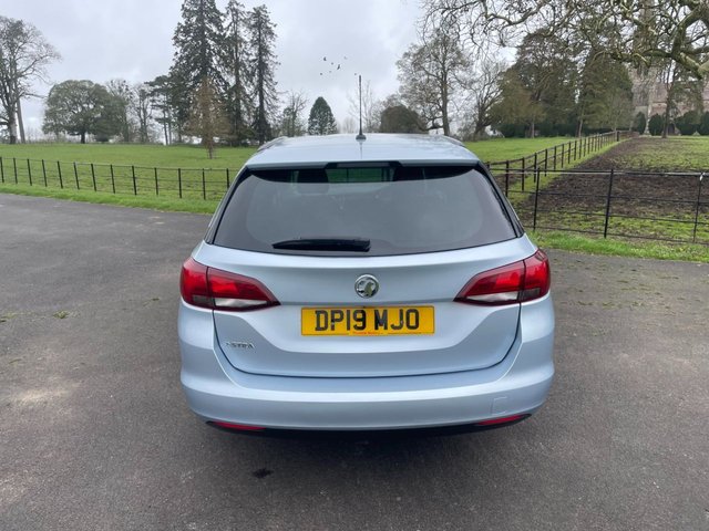 2019 VAUXHALL ASTRA - Photo 4