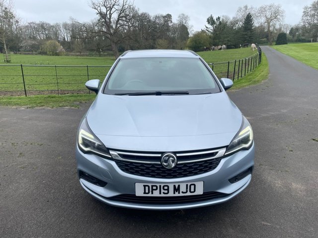2019 VAUXHALL ASTRA - Photo 8