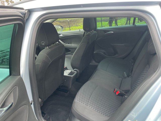 2019 VAUXHALL ASTRA - Photo 10