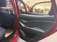 USED 2019 19 HYUNDAI IX20 1.6 SE 5 DOOR HATCHBACK ULEZ/COMPLIANT 1 OWNER FSH  ALL OUR CARS COME WITH 2 KEYS  FULL SERVICE FULL MOT WARRANTY  DETAILED VALET