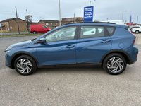 USED 2025 25 HYUNDAI BAYON 1.0 T-GDi Advance SUV 5dr Petrol DCT Euro 6 (s/s) (100 ps) 1 OWNER FROM NEW* 4 YEARS HYUNDAI WARRANTY* AUTOMATIC* SAT NAV* PARKING SENSORS* REVERSING CAMERA* CRUISE CONTROL* LANE / SPEED ASSIST* AUTO START / STOP* TRACTION CONTROL* ECO / SPORT MODE