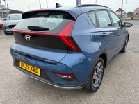USED 2025 25 HYUNDAI BAYON 1.0 T-GDi Advance SUV 5dr Petrol DCT Euro 6 (s/s) (100 ps) 1 OWNER FROM NEW* 4 YEARS HYUNDAI WARRANTY* AUTOMATIC* SAT NAV* PARKING SENSORS* REVERSING CAMERA* CRUISE CONTROL* LANE / SPEED ASSIST* AUTO START / STOP* TRACTION CONTROL* ECO / SPORT MODE