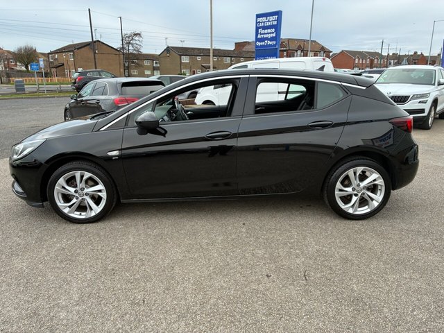 2019 VAUXHALL ASTRA - Photo 6