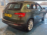 USED 2018 18 SKODA KAROQ 2.0 TDI Edition SUV 5dr Diesel DSG 4WD Euro 6 (s/s) (150 ps)+PRIVATE REG INCLUDED+2 KEYS+1 FORMER KEEPER+MEDIA+FSH 8 STAMPS+PANORAMIC SUNROOF+NAV+4 WHEEL DRIVE+FULL LEATHER SEATS+BLUETOOTH+PRIVACY+CLIMATE+CRUISE+19