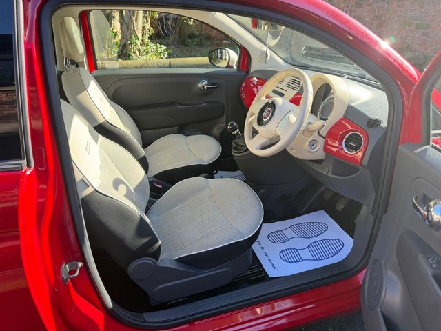 2015 FIAT 500 - Photo 9