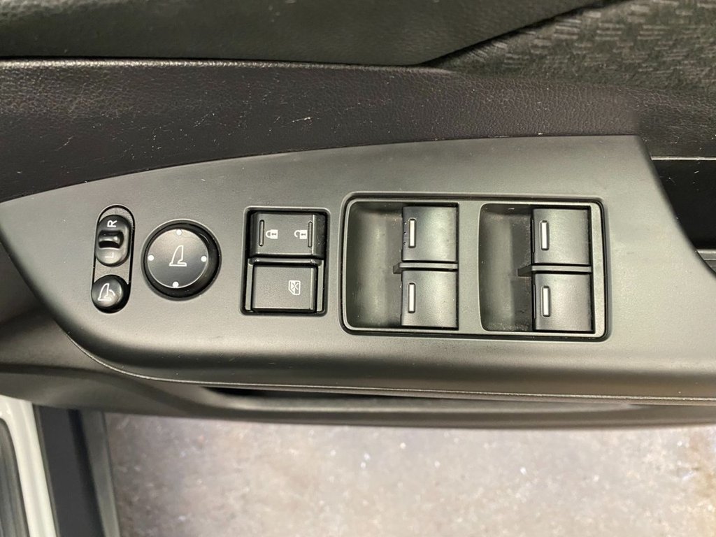 USED 2016 66 HONDA CR-V 2.0 i-VTEC SE SUV 5dr Petrol Auto 4WD Euro 6 (155 ps) ONE OWNER AUTOMATIC PETROL