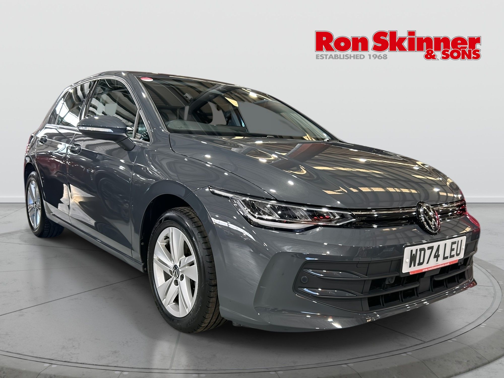 USED 2025 74 VOLKSWAGEN GOLF 1.5 TSI Life Hatchback 5dr Petrol Manual Euro 6 (s/s) (115 ps) 