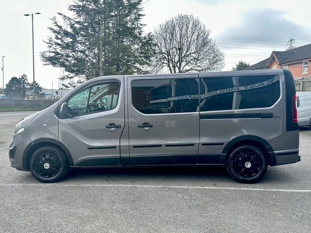 2016 VAUXHALL VIVARO - Photo 4